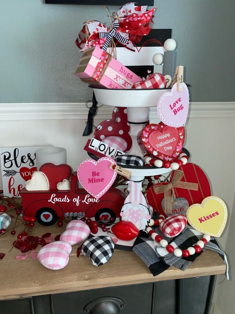 Tiered Tray VaLentine