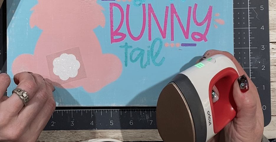 Shake your bunny - Iron on tail